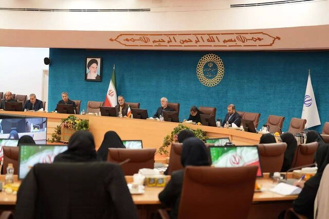 در حوزه آسیبهای اجتماعی میتوان از خیرین و سازمانهای مردم نهاد کمک گرفت در حوزه آسیبهای اجتماعی میتوان از خیرین و سازمانهای مردم نهاد کمک گرفت