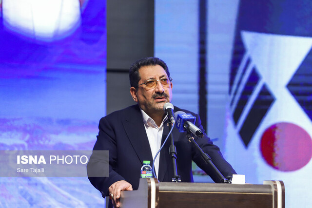 مشکلات صنایع استان زنجان با همکاری دولت و اصلاح قوانین قابل حل است