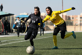 رقابتهای لیگ برتر فوتبال بانوان؛ سپاهان اصفهان - تام اصفهان