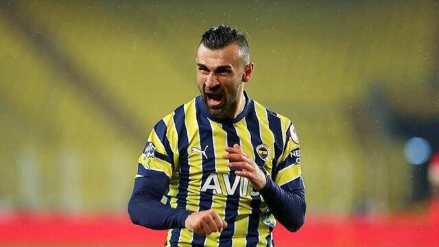 لوکاس رفت تا سردار به پرسپولیس بیاید لوکاس رفت تا سردار به پرسپولیس بیاید