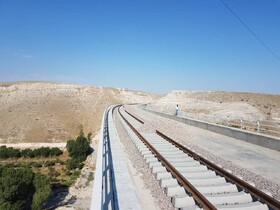 سوت قطار میانه - اردبیل ۷ ماه دیگر به صدا درمی‌آید