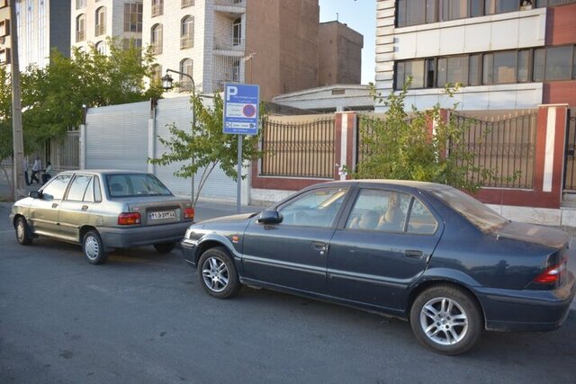 افزایش ۴۵ درصدی نرخ حق توقف پارک حاشیهای در تهران برای سال آینده افزایش ۴۵ درصدی نرخ حق توقف پارک حاشیهای در تهران برای سال آینده