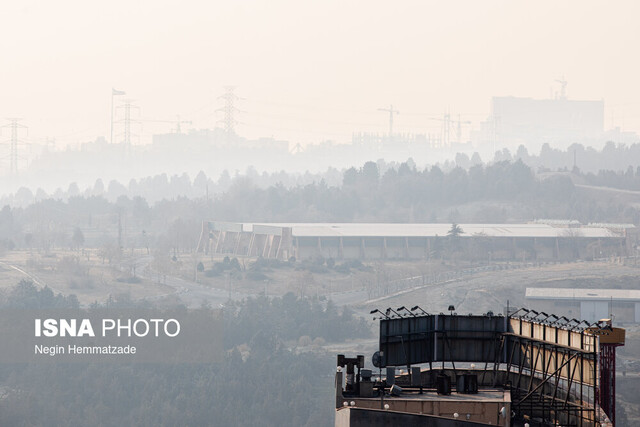 عکس تزئینی است آلودگی هوا مدارس و دانشگاههای همدان را تعطیل کرد