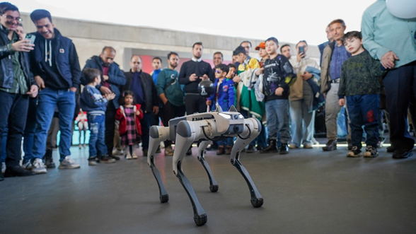 استقبال ویژه بازدیدکنندگان از غرفه فونیکس و فونیکس NEV در بزرگترین رویداد خودرویی ایران