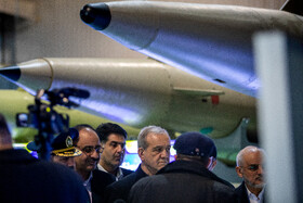 بازدید مسعود پزشکیان، رئیس جمهور از توانمندیهای دفاعی و فضایی وزارت دفاع