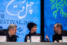 شهاب حسینی، بازیگر، غزل شاکری، بازیگر و حسام فرهمند، کارگردان در نشست خبری فیلم رها - روز سوم جشنواره فیلم فجر