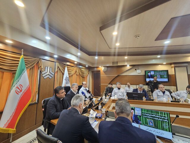 بازدید استاندار تهران از سایپا/ تاکید معتمدیان بر تحویل به موقع خودروها بازدید استاندار تهران از سایپا/ تاکید معتمدیان بر تحویل به موقع خودروها