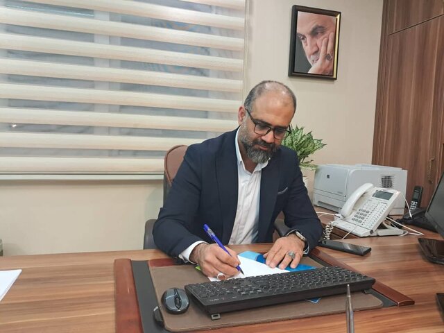 چه کسانی از مدیریت دولتی خودروسازان متضرر میشوند؟ چه کسانی از مدیریت دولتی خودروسازان متضرر میشوند؟