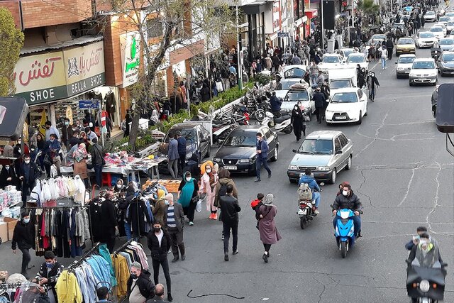 وجود ۳۰۰۰ دستفروش در متروی تهران/ ساماندهی دستفروشان تهران در ۳ فاز وجود ۳۰۰۰ دستفروش در متروی تهران/ ساماندهی دستفروشان تهران در ۳ فاز