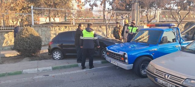 تصادف زنجیره ای ۱۱ خودرو در اتوبان شهید بابایی