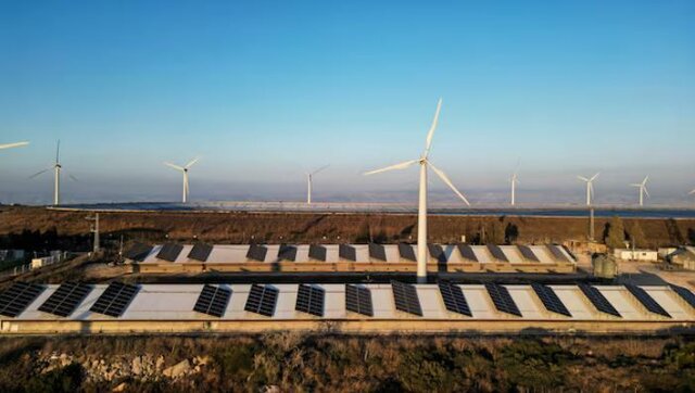 تهدید ترامپ برای توقف پروژههای بادی و خورشیدی تهدید ترامپ برای توقف پروژههای بادی و خورشیدی