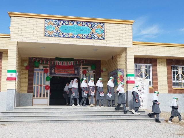 کمبود ۷۰ هزار مشاور در مدارس/ دستاوردهای معاونت پرورشی در سال ۱۴۰۳ کمبود ۷۰ هزار مشاور در مدارس/ دستاوردهای معاونت پرورشی در سال ۱۴۰۳