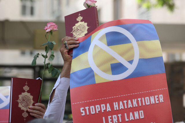 تظاهرات علیه هتک حرمت به قرآن کریم در سوئد سوئد، خانه امن تروریستهای ضدایرانی و هتاکان به مذاهب