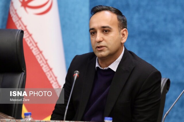 برای بازگشت مجدد قصه و قصهگویی به کانون خانوادهها تلاش میکنیم