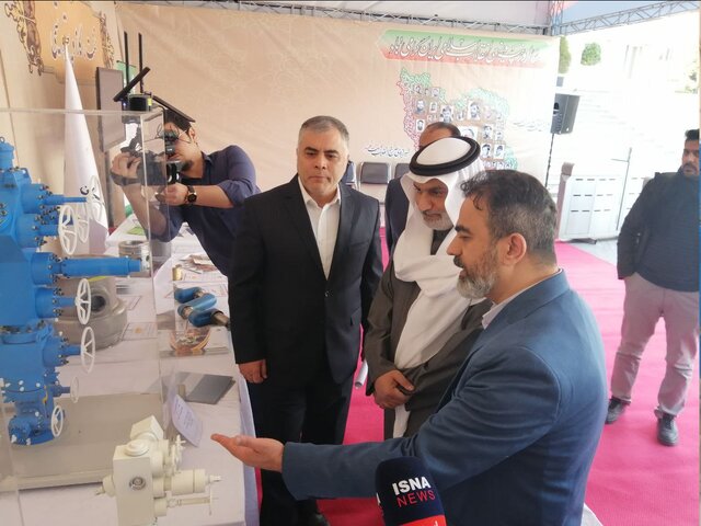 بازدید دبیر کل اوپک از نمایشگاه وزارت دفاع بازدید دبیر کل اوپک از نمایشگاه وزارت دفاع