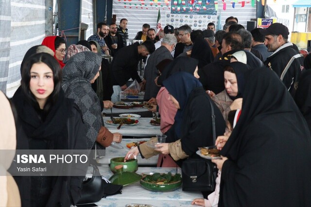 دومین جشنواره غذایی کیلکاماهیان گیلان در بندرانزلی برگزار شد