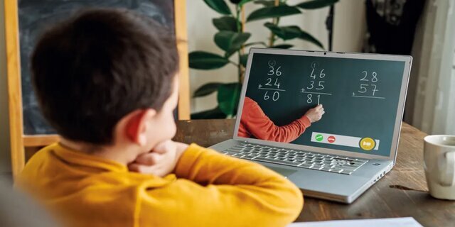 افزایش اثربخشی آموزش با توسعه فناوری‌های کمک یادگیری و توانمندسازی معلمان