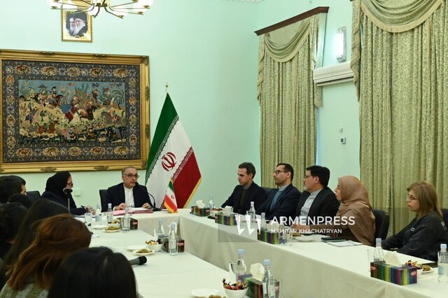 سفیر ایران: تهران از موضع خود درباره «کریدور زنگزور» عقب نشینی نمیکند