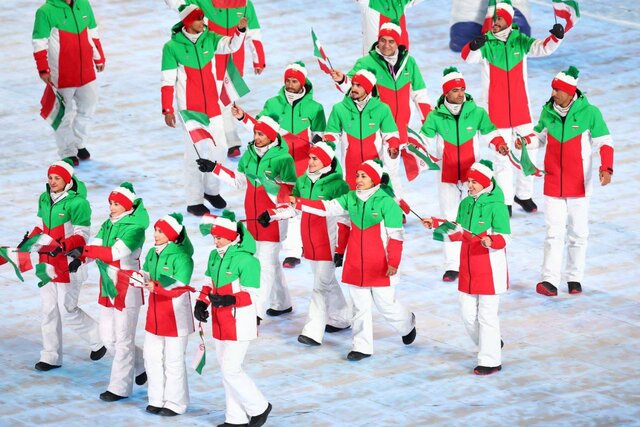رژه کاروان ایران در افتتاحیه بازیهای آسیایی زمستانی + عکس