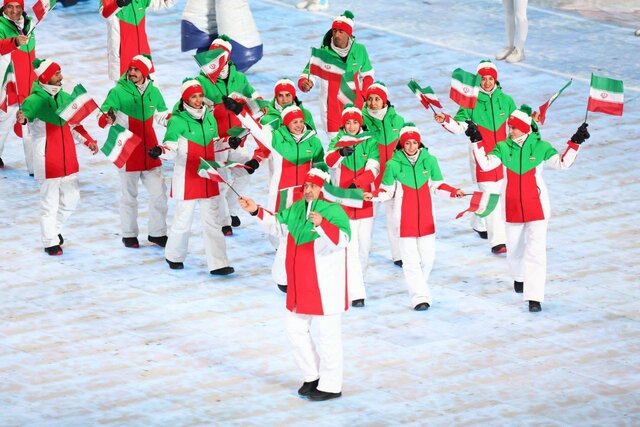 رژه کاروان ایران در افتتاحیه بازیهای آسیایی زمستانی + عکس