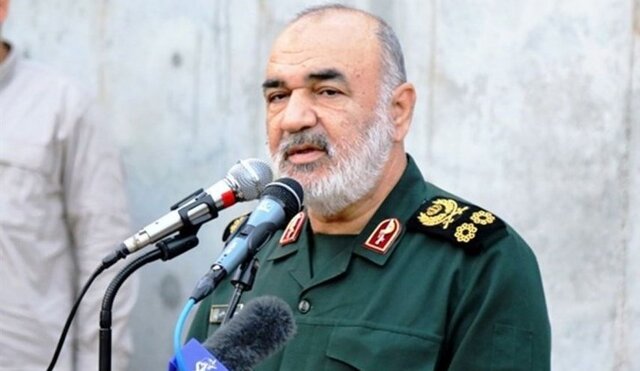 سرلشکر سلامی: رهبری انقلاب ما را از «نیل» تحریم، انزوا، تکفیر و جنگ عبور دادهاند سرلشکر سلامی: رهبری انقلاب ما را از «نیل» تحریم، انزوا، تکفیر و جنگ عبور دادهاند