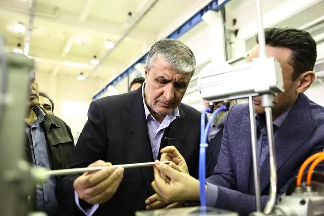 بهرهبرداری از دستگاه جوش مقاومتی (RW) میلههای سوخت هستهای بهرهبرداری از دستگاه جوش مقاومتی (RW) میلههای سوخت هستهای