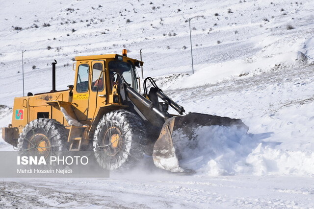 آمادگی کلیه دستگاههای خدماتی و امدادرسان در پی هشدار قرمز هواشناسی آمادگی کلیه دستگاههای خدماتی و امدادرسان در پی هشدار قرمز هواشناسی
