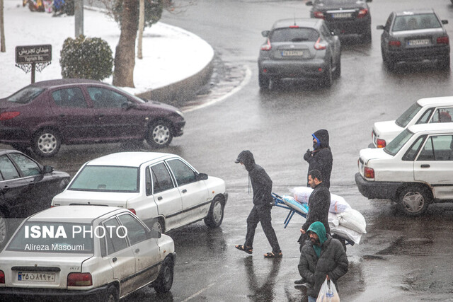 عکس آرشیوی است رانندگان از عجله و شتاب در معابر خلوت پایتخت خودداری کنند