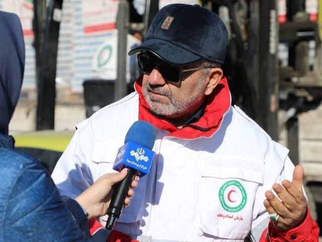 بابک محمودی رئیس سازمان امداد و نجات جمعیت هلال احمر بیش از ۸۶۰۰ نیروی عملیاتی هلال احمر آماده پوشش امدادی راهپیمایی یومالله ۲۲بهمن