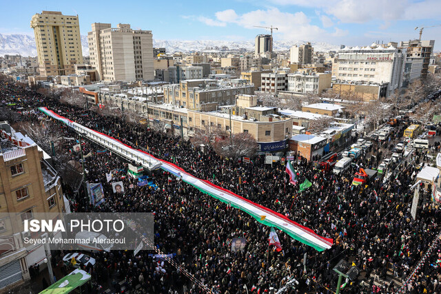 نمایش غرور ملی در فضای برفی مشهد/ مروی: با شیطان که نمی‌شود مذاکره کرد و از او انتظار انصاف و وفای به عهد داشت