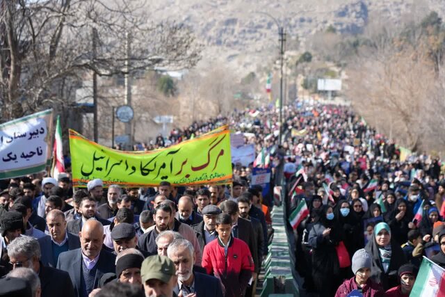 نماینده مردم لرستان در مجلس خبرگان: ایران مسیر پیشرفت و عزت را طی می‌کند