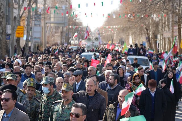 نماینده مردم لرستان در مجلس خبرگان: ایران مسیر پیشرفت و عزت را طی می‌کند