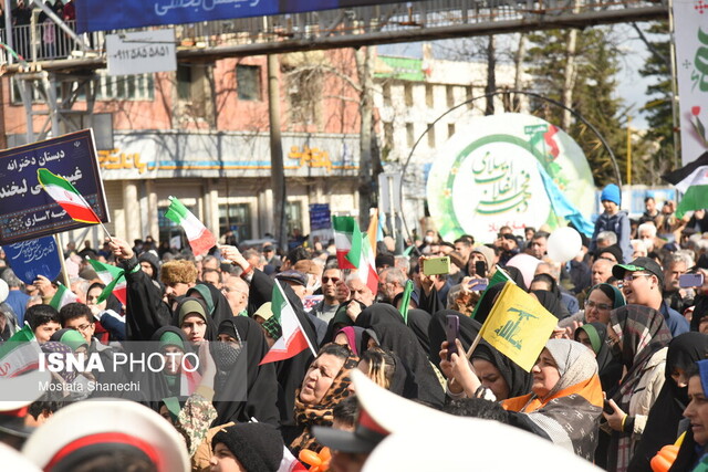 اسپوتنیک: ایران سالروز پیروزی انقلاب اسلامی را گرامی داشت اسپوتنیک: ایران سالروز پیروزی انقلاب اسلامی را گرامی داشت