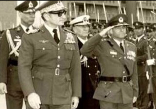 چرا ارتش شاه به انقلاب پیوست؟ چرا ارتش شاه به انقلاب پیوست؟