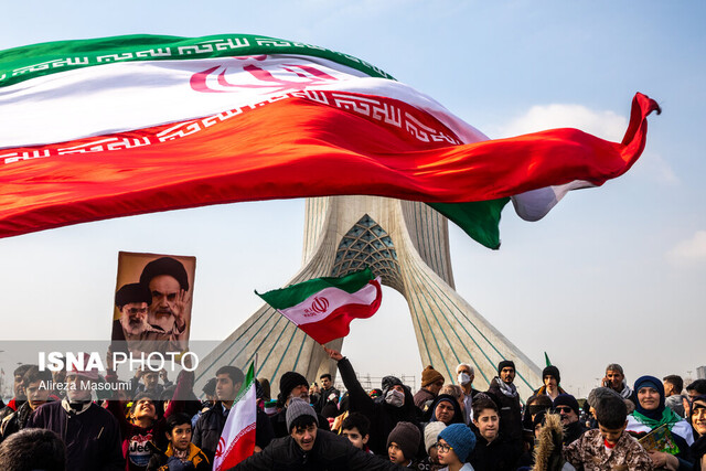 ایران پس از انقلاب اسلامی: روایت استقلال، تاب‌آوری و حرکت به‌سوی آینده
