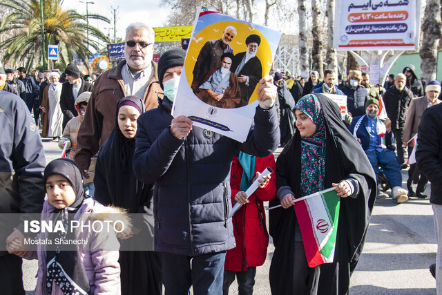 تا ساعاتی دیگر راهپیمایی ۲۲ بهمن آغاز می‌شود