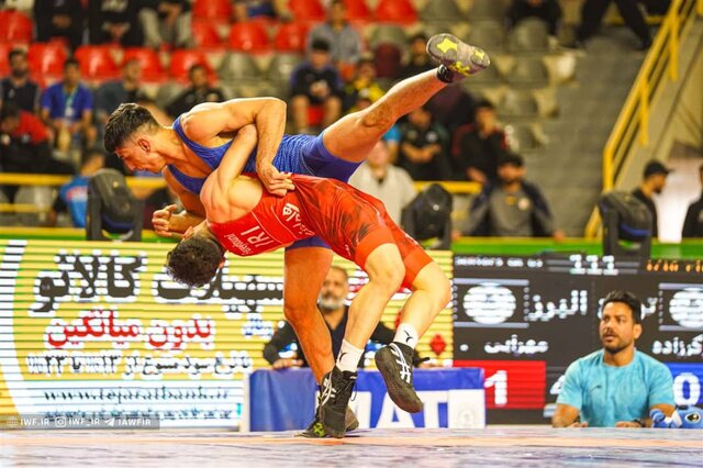 تصویر آرشیوی است. موسوی: عوامل مسابقات مشهد به شایگان حمله کردند/ دبیر هیات کشتی خراسان حق ورود به سالن را ندارد