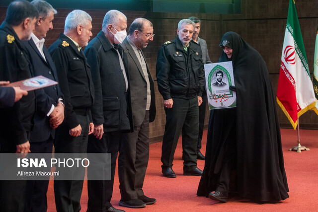 سردار رادان: اولین هدف دشمن کسانی است که با آن‌ها رو در رو جنگیدند