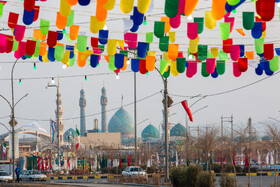 آذین بندی و چراغانی شهر قم در آستانه نیمه شعبان