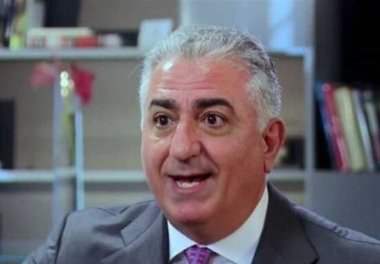 با حلوا حلوا کردن دهان شیرین نمیشود! با حلوا حلوا کردن دهان شیرین نمیشود!