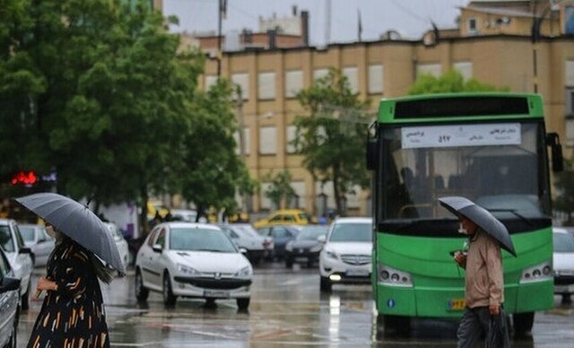 عکس تزئینی است اختصاص اتوبوسهای امدادی در بارندگی شیراز
