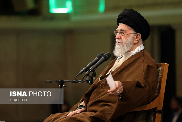 عکس/ یادبود شهدای خدمت در دیدار امروز مردم آذربایجان شرقی با رهبری عکس/ یادبود شهدای خدمت در دیدار امروز مردم آذربایجان شرقی با رهبری