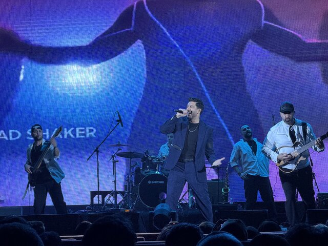 خبر خوش فرزاد فرزین برای هوادارانش / خاطرهبازی در «سئول» خبر خوش فرزاد فرزین برای هوادارانش / خاطرهبازی در «سئول»