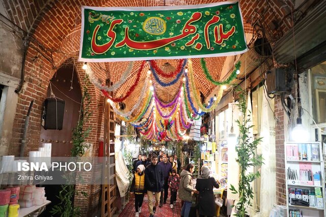 آذینبندی شهر برای جشن نیمه شعبان به سبک تبریزیها و یزدیها