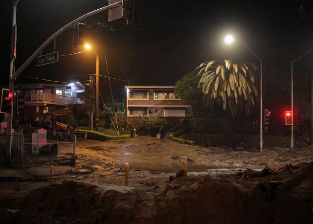 عکس: رویترز بارندگی شدید در جنوب کالیفرنیا و خطر رانش زمین