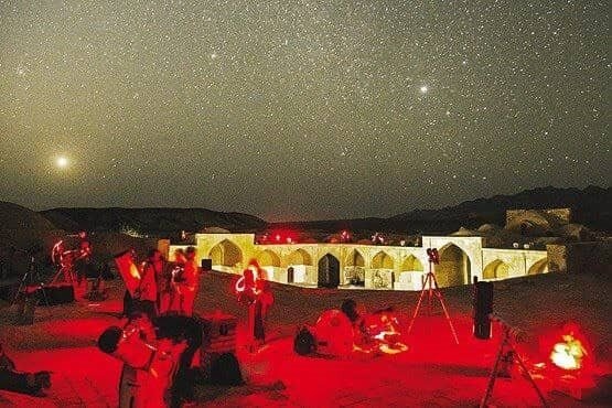 شبی با شگفتیهای کیهان با شکار ۱۱۰ جرم آسمانی