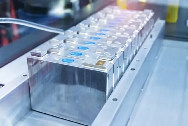 عکس تزئینی است همکاری مشترک برای توسعه باتریهای گرافن-آلومینیوم یون