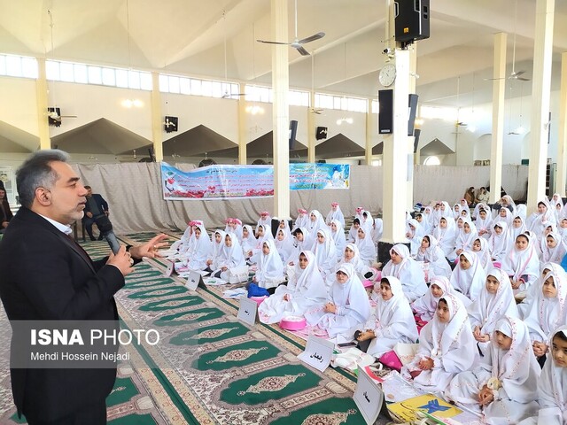 جشن تکلیف ۴۰۰ دانش آموز دختر آستارایی برگزار شد