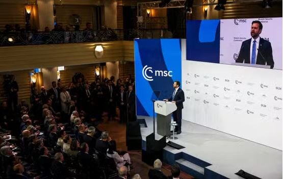 سخنرانی دیجی ونس در کنفرانس امنیتی مونیخ مرگ اتحاد ۲ سوی اطلس