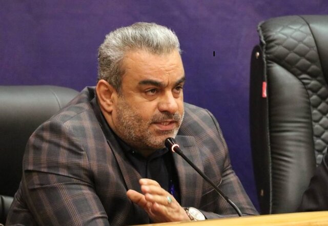 بحران نیرو در دستگاه‌های اجرایی فارس / ۲۰۰۰ مجوز استخدامی صادر شود